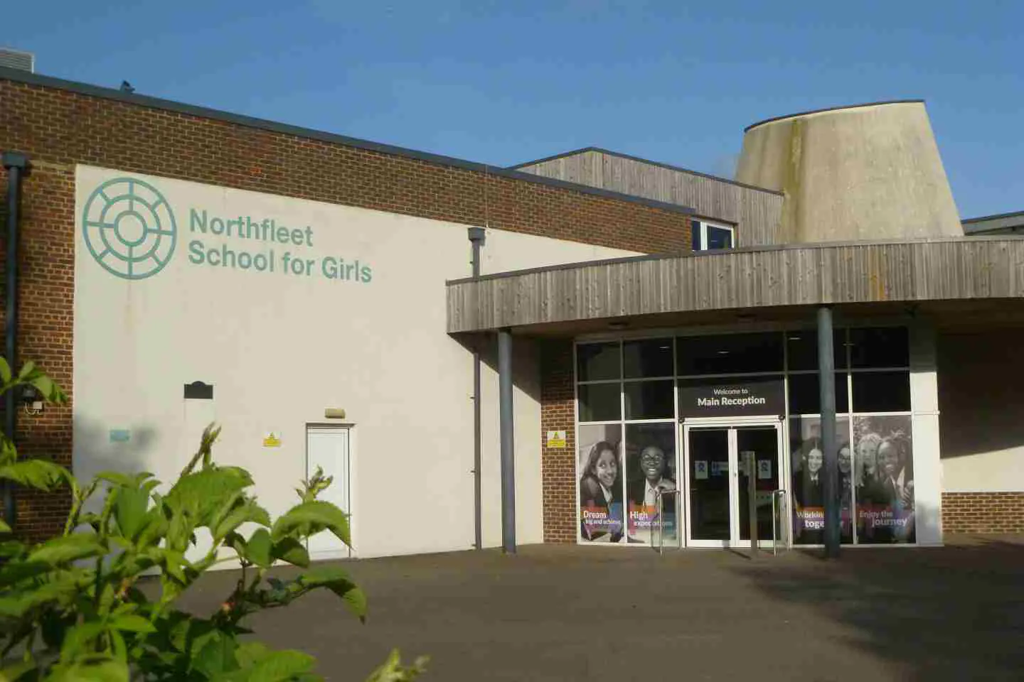 Guide Gravesend Schools